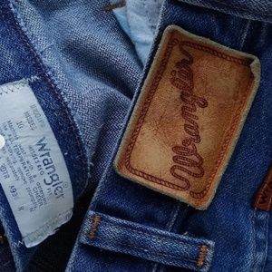 Size 4 VINTAGE Wrangler Jeans